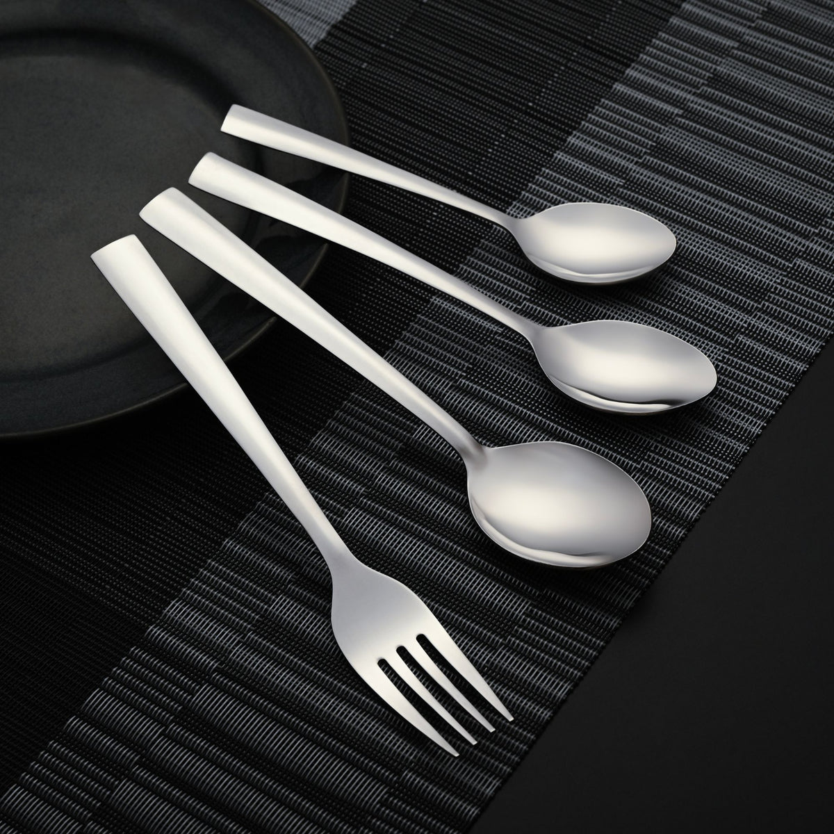 Montavo by fns Amigo Stainless Steel 24 Pcs Cutlery Set