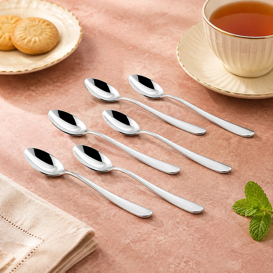 Montavo Verona Tea Spoon & FnS Cocktail Shaker Hosting Combo Set